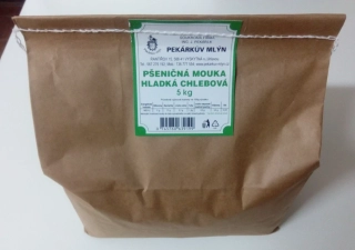 Pekárkova mouka pšeničná hladká chlebová